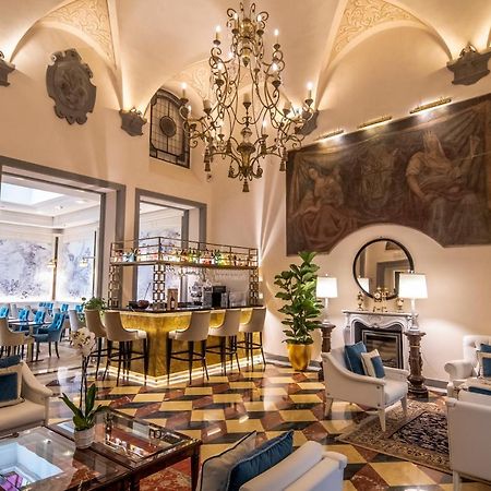 Golden Tower Hotel & Spa Florence Luaran gambar The lobby of the hotel